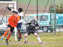 L'USOE, ici face  Saverne en mars dernier, se hisse en finale de la Coupe du Crdit Mutuel.