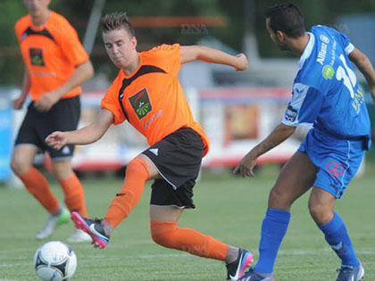 Rachid Hayef ( droite) et Sarre-Union ont logiquement battu Oberlauterbach. // Photo DNA - Cdric Joubert